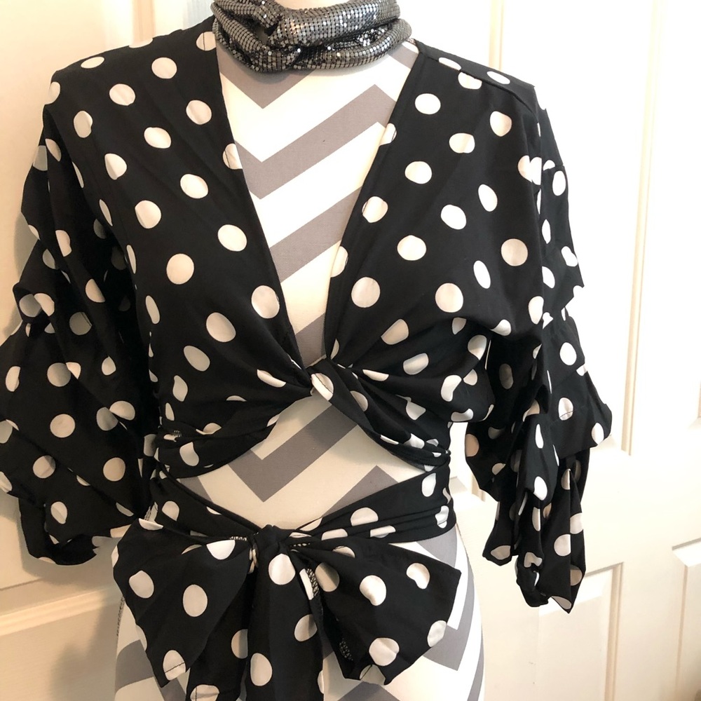 Polka dot crop